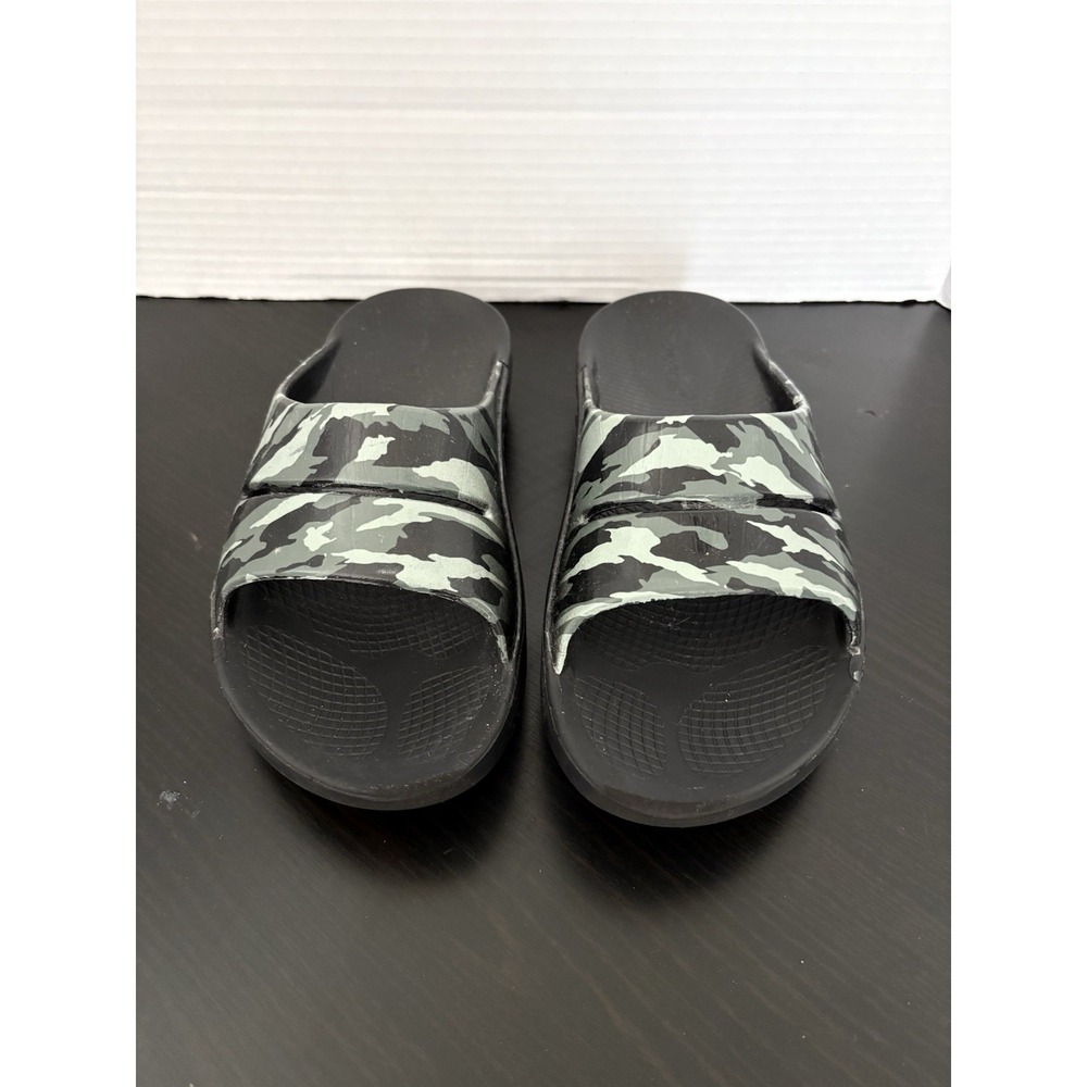 OOFOS OOahh Camo Recovery Slides Womens SZ‎ 6 Black Gray Green Sandals Comfort